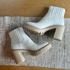 Dolce Vita Caster H2O Booties NEW